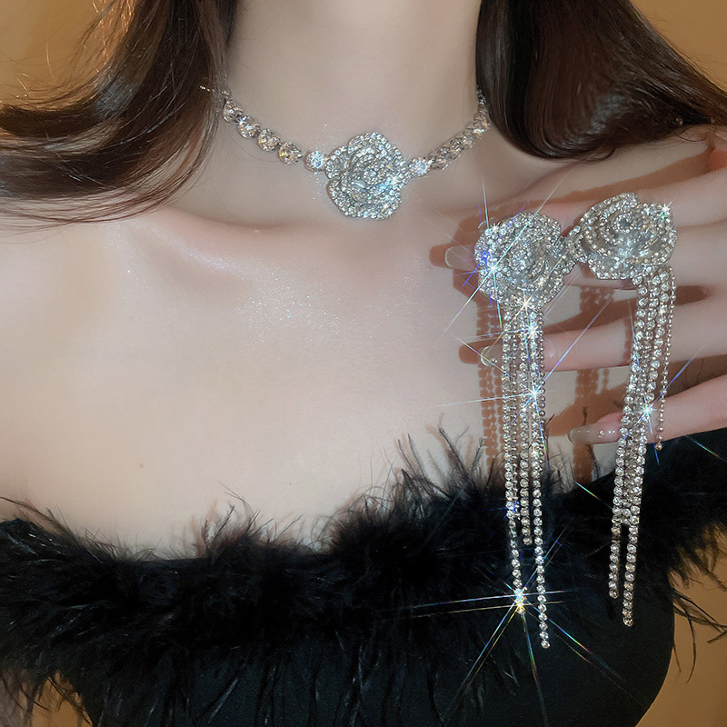 Silver Needle Diamond Flower Tassel Cold Style Fashion Luxury Accessory Rose Gold Necklace and Earrings Jewelry Set
