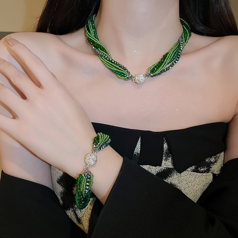 Fashion Women's Diamond Crystal Multilayer Bead Wound Artificial Crystal Necklace Fashionable and Elegant Charm Necklaces